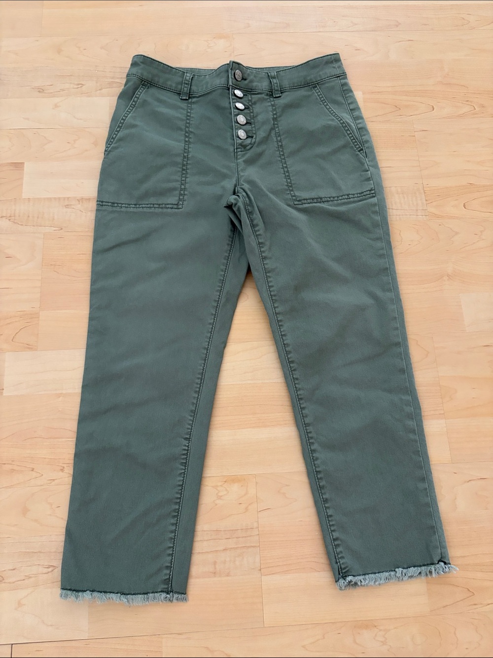 LOFT Olive Green Button Fly Utility Cropped Pants Size 4P Raw Hem Straight Leg